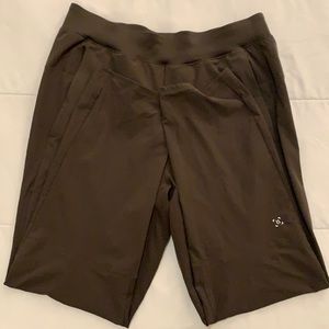 Lululemon In Mind Pant Shorter Length